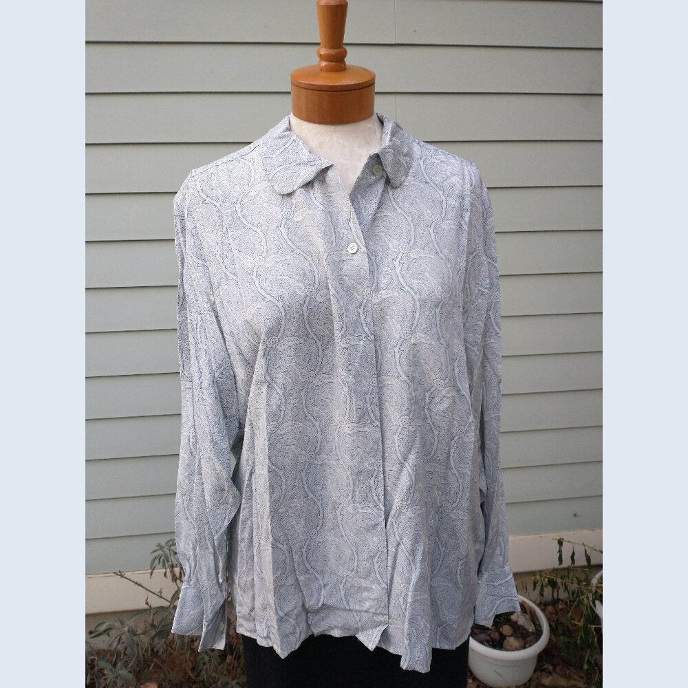 Blouse: blue/white paisley. Oversized size 18 - by Calvin Klein